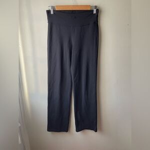 𝅺lululemon black straight leg yoga pants size 8
